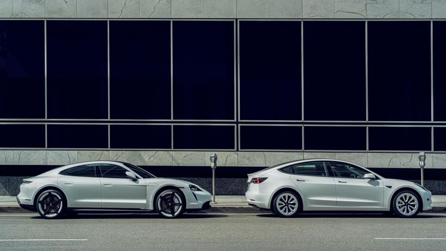 Pour le passage à la voiture électrique, Mobia demande un scénario réalisable