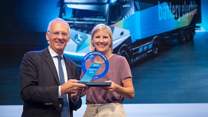 L'eActros LongHaul remporte le "Truck Innovation Award 2023"