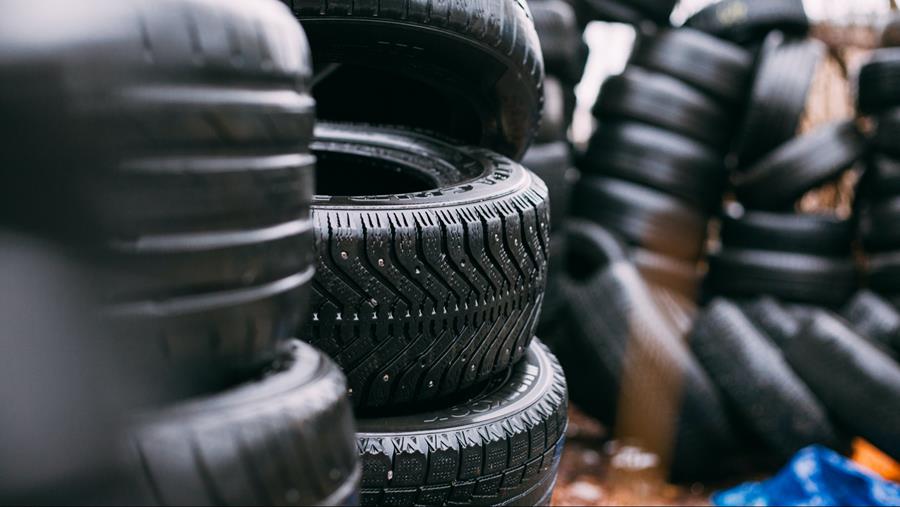 Baisse des ventes de pneus de remplacement