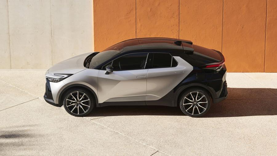 Nouveau Toyota "Coupé-High Rider" en route