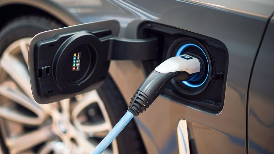 Bijna 5 keer meer elektrische salariswagens in 2 jaar tijd