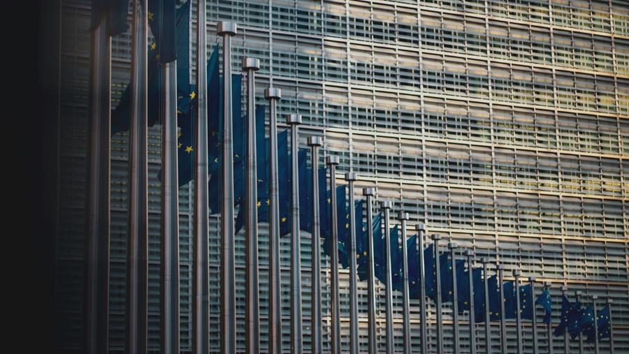 Augmentation des droits de douane européens sur les VE chinoises jusqu'à 38%
