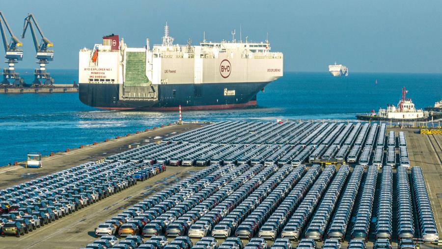 L'UE impose des droits sur les véhicules électriques injustement subventionnés en provenance de Chine