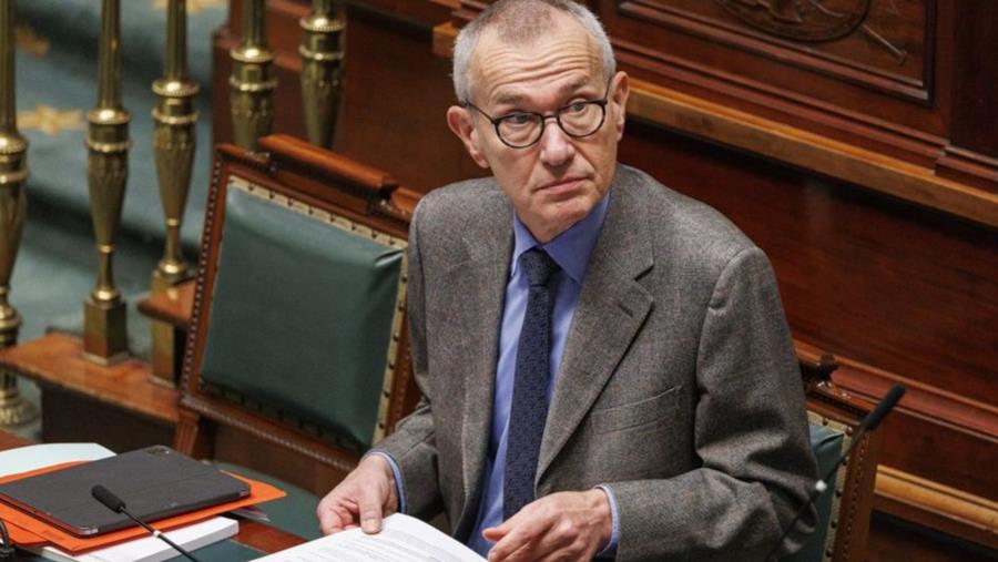 Vandenbroucke: 'Werkgevers moeten verantwoordelijkheid nemen'